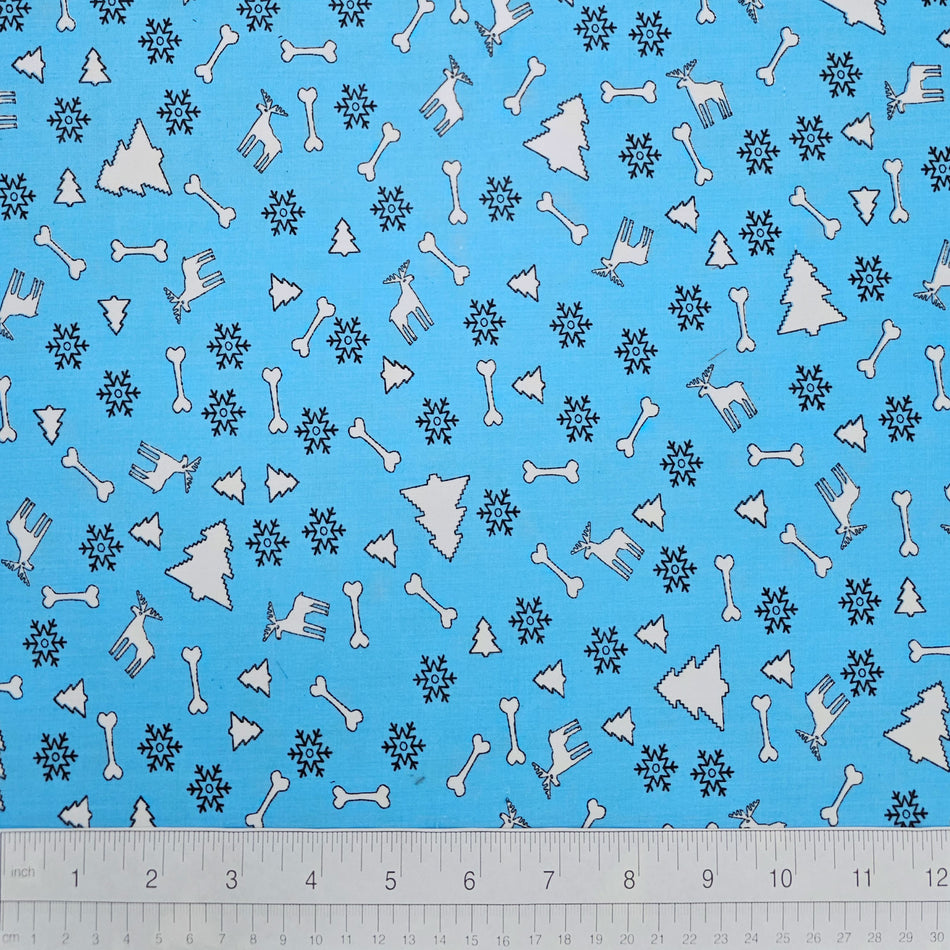 Christmas / Winter Dog Bandana Fabric by the Yard | Poly Cotton Blend Craft Fabric for Sewing, Quilting & Grooming Bandanas | Pre-Cut Available F7133