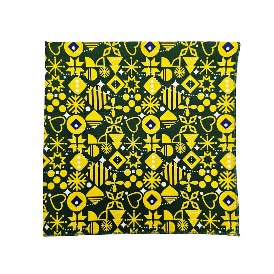 Christmas / Winter Square Bandana | Tie on Dog & People Bandana | Dog grooming, Crafts & Sewing SQ3109
